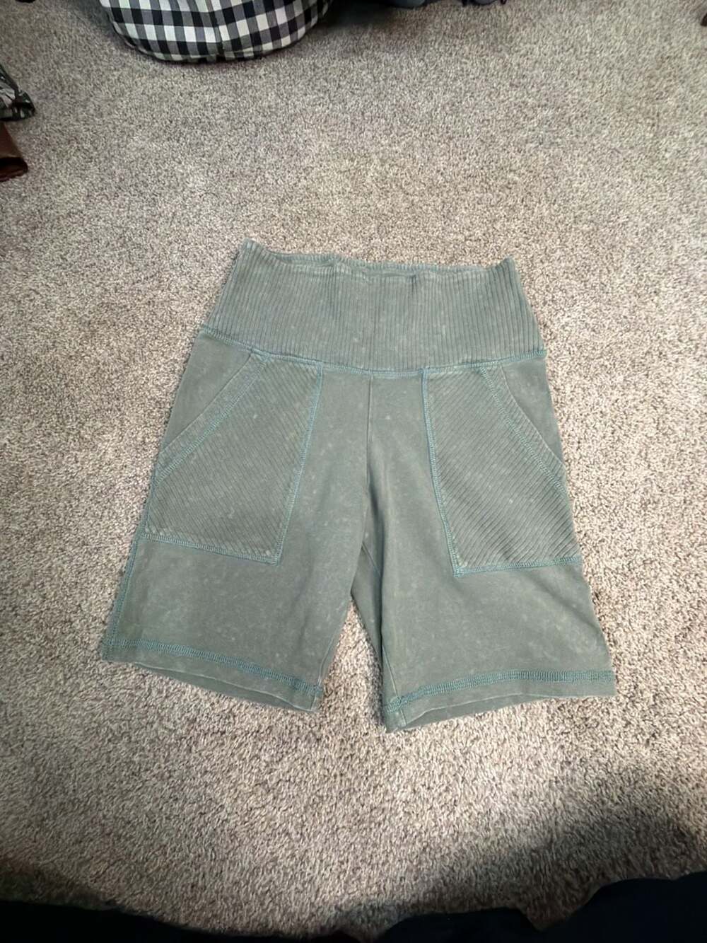 Aerie Chill. Play. Move. High-Waisted Ribbed Pocket Shorts Size S